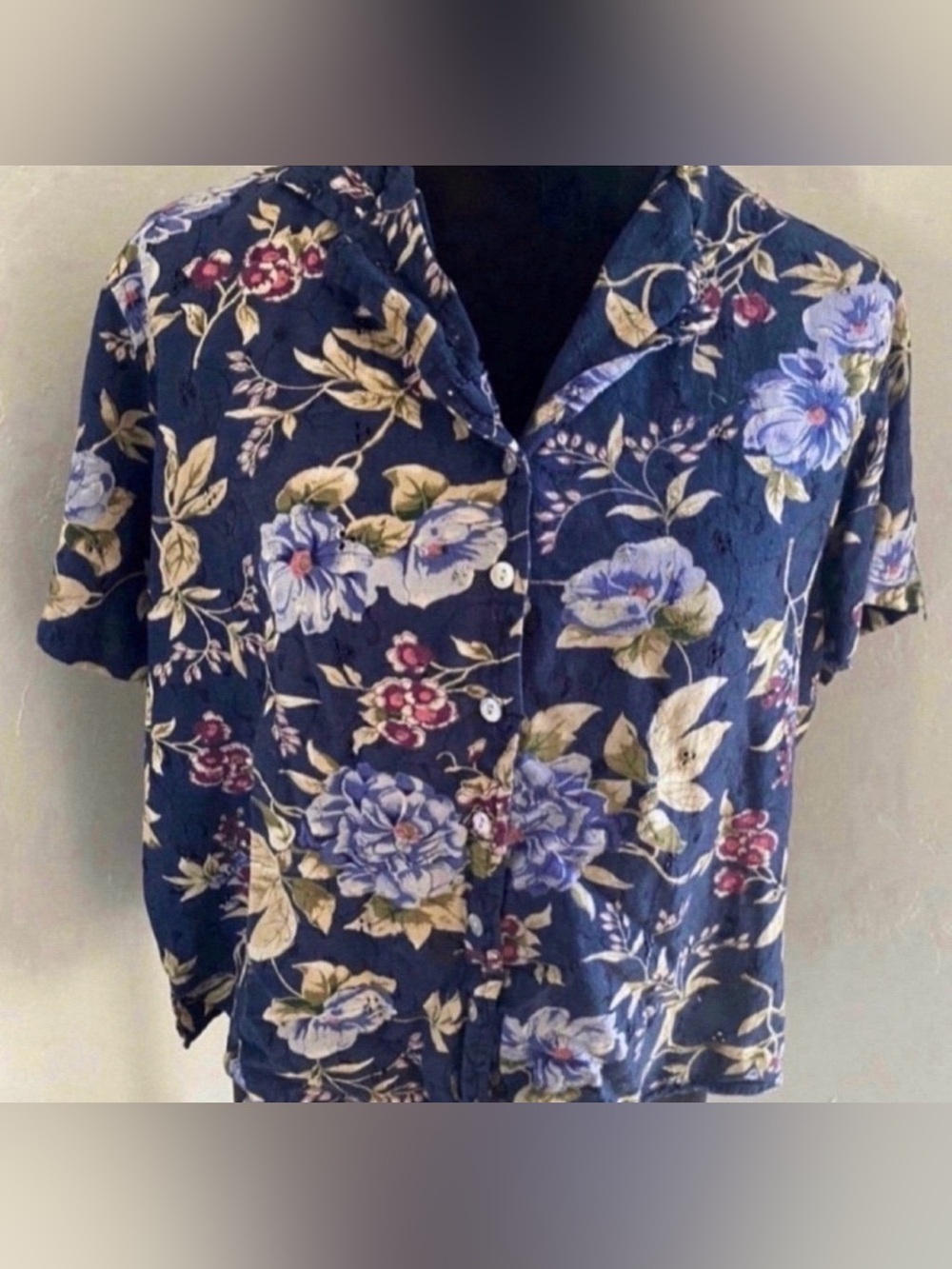 Women’s Floral Button-Up Short Sleeve Top - Navy Blue (Size XL)